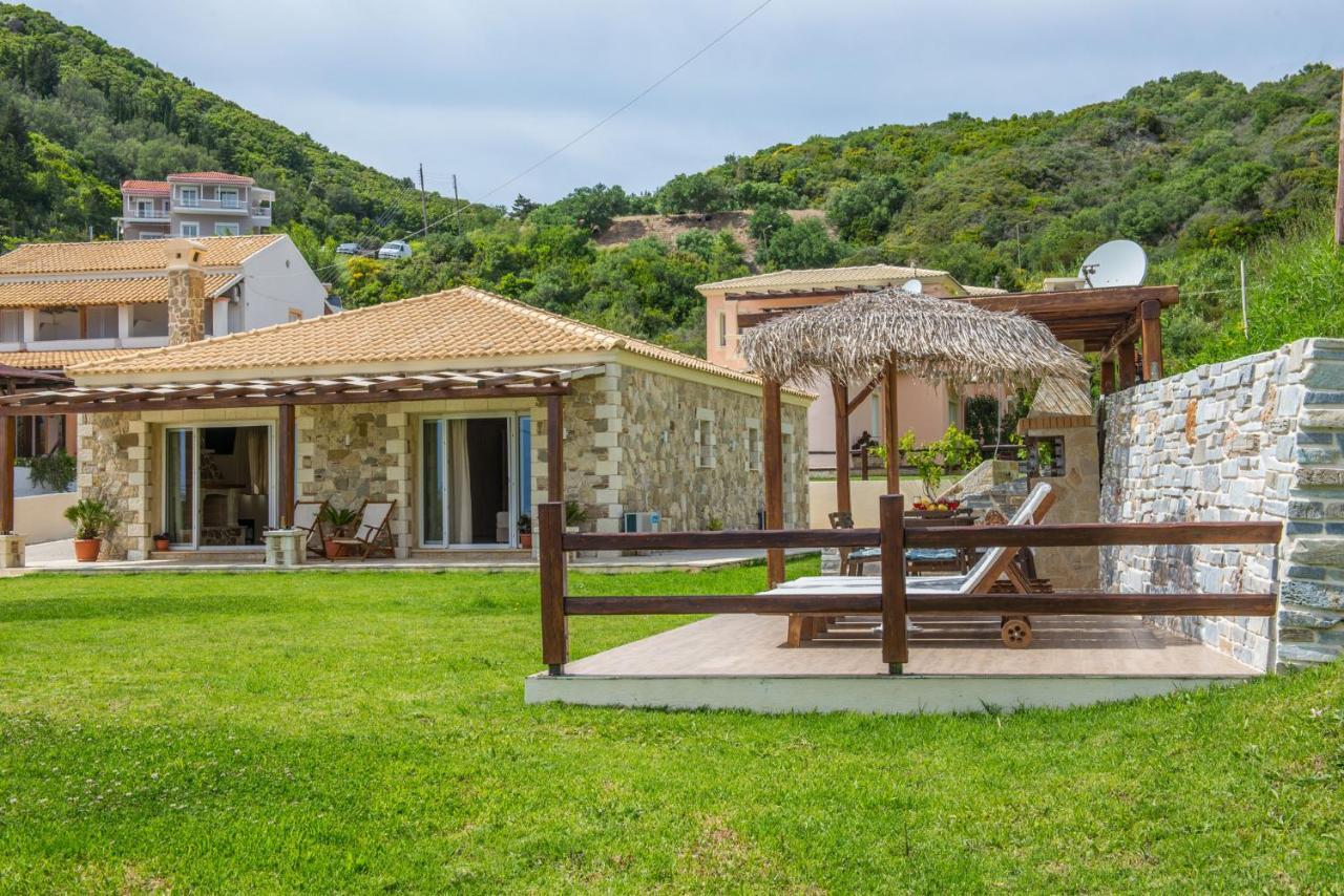 Villas Porto Kamini Afionas Corfu エクステリア 写真