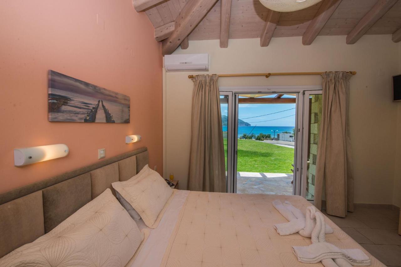 Villas Porto Kamini Afionas Corfu エクステリア 写真