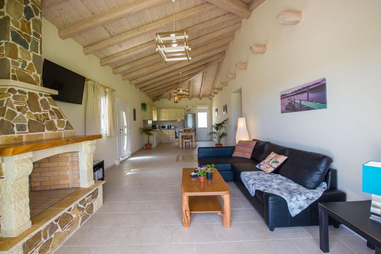 Villas Porto Kamini Afionas Corfu エクステリア 写真
